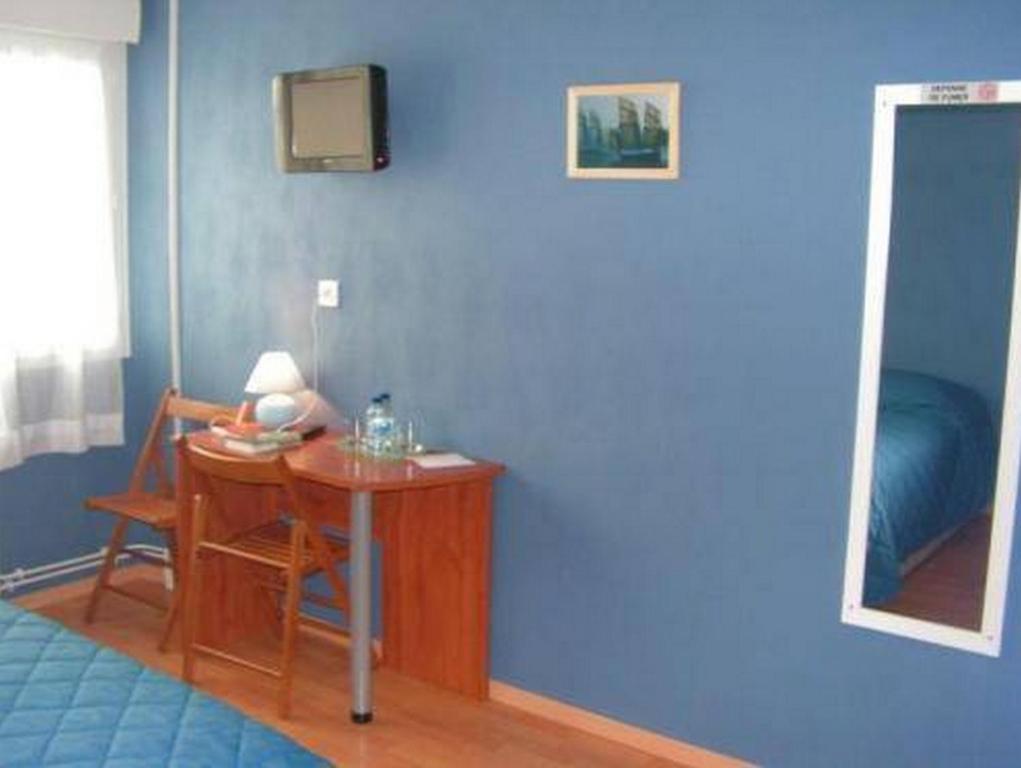 Au P'Tit Quinquin Hotel Le Val-Saint-Pere ห้อง รูปภาพ