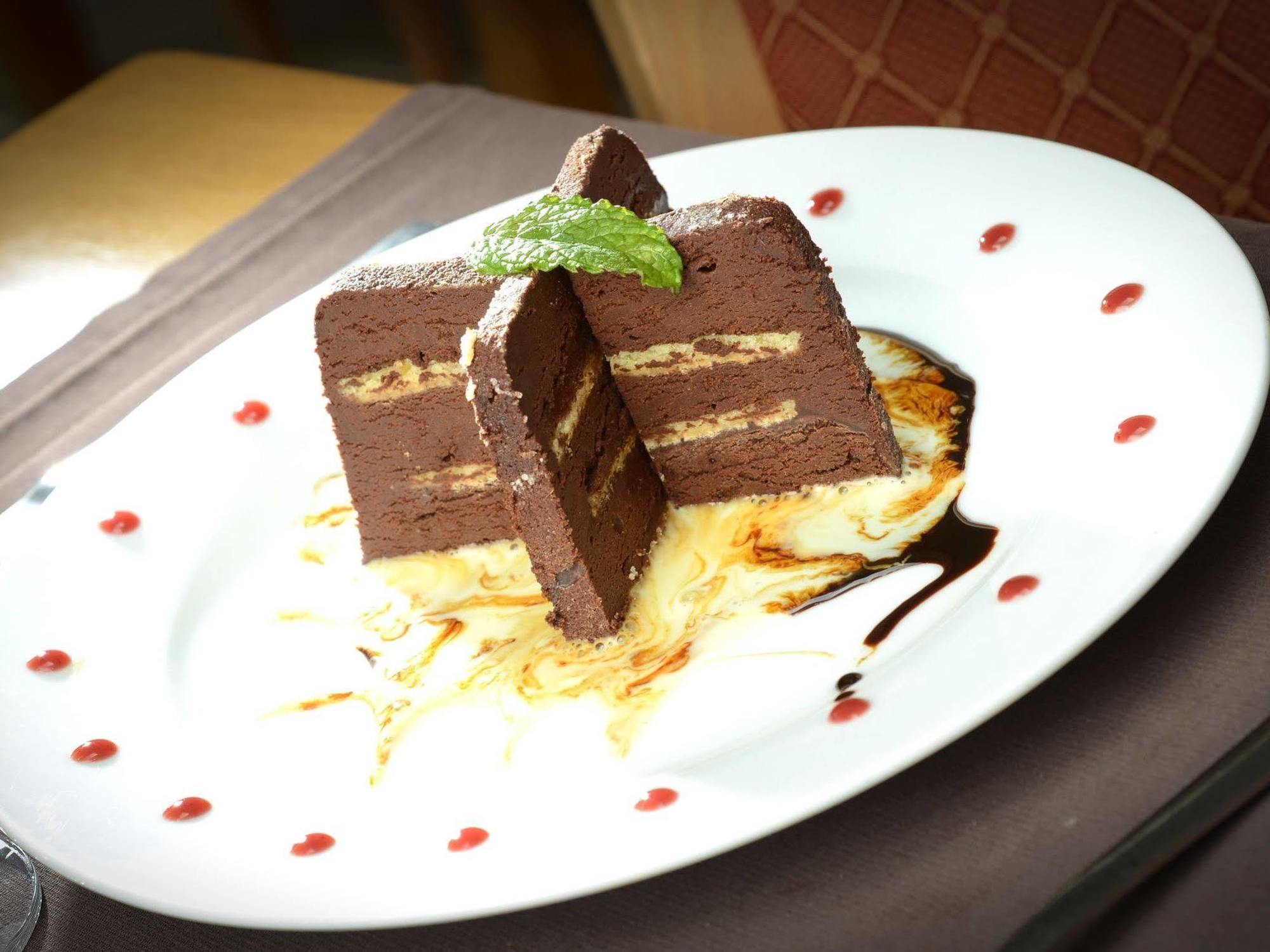 Au P'Tit Quinquin Hotel Le Val-Saint-Pere ภายนอก รูปภาพ