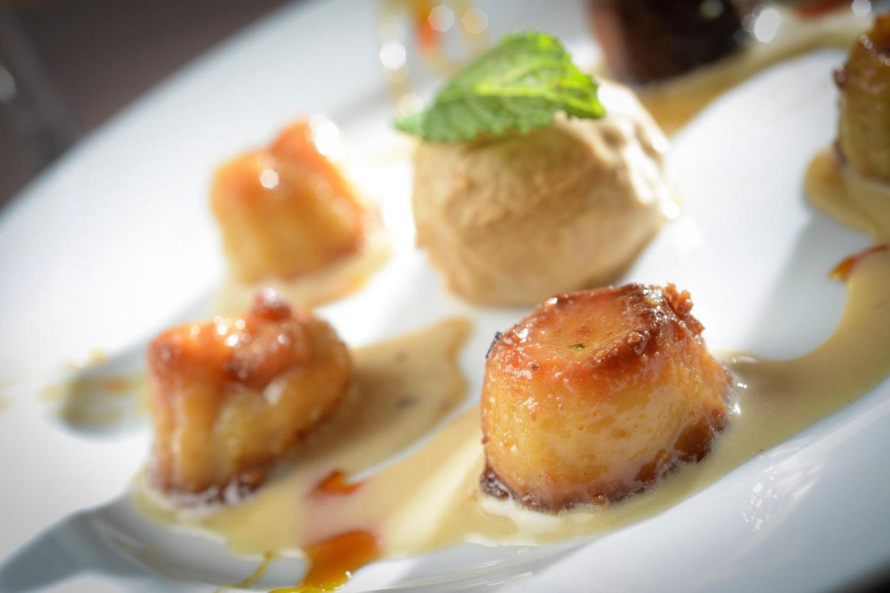 Au P'Tit Quinquin Hotel Le Val-Saint-Pere ภายนอก รูปภาพ